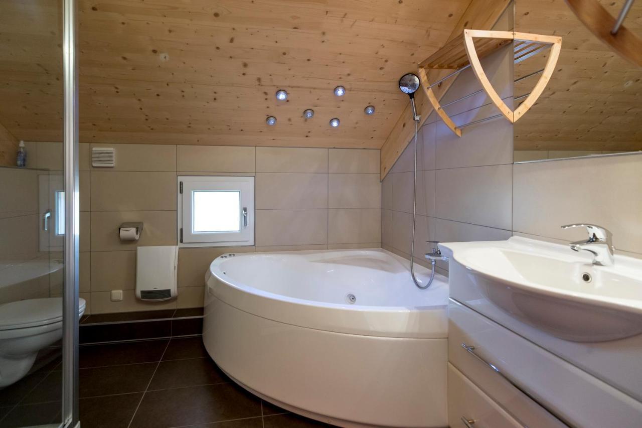 Luxury Chalet Kreischberg 11A Sankt Lorenzen ob Murau Bagian luar foto